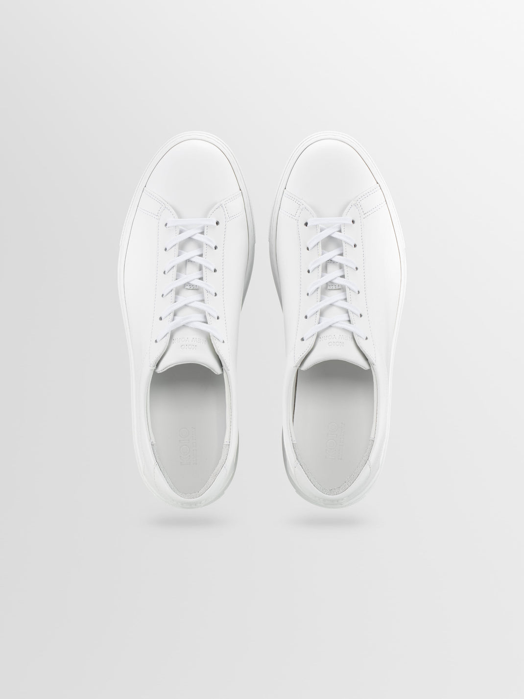 Capri Leather Sneaker in Triple White Wide Fit