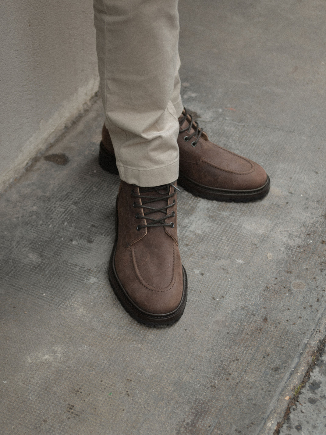Milo Leather Boot in Chocoloate