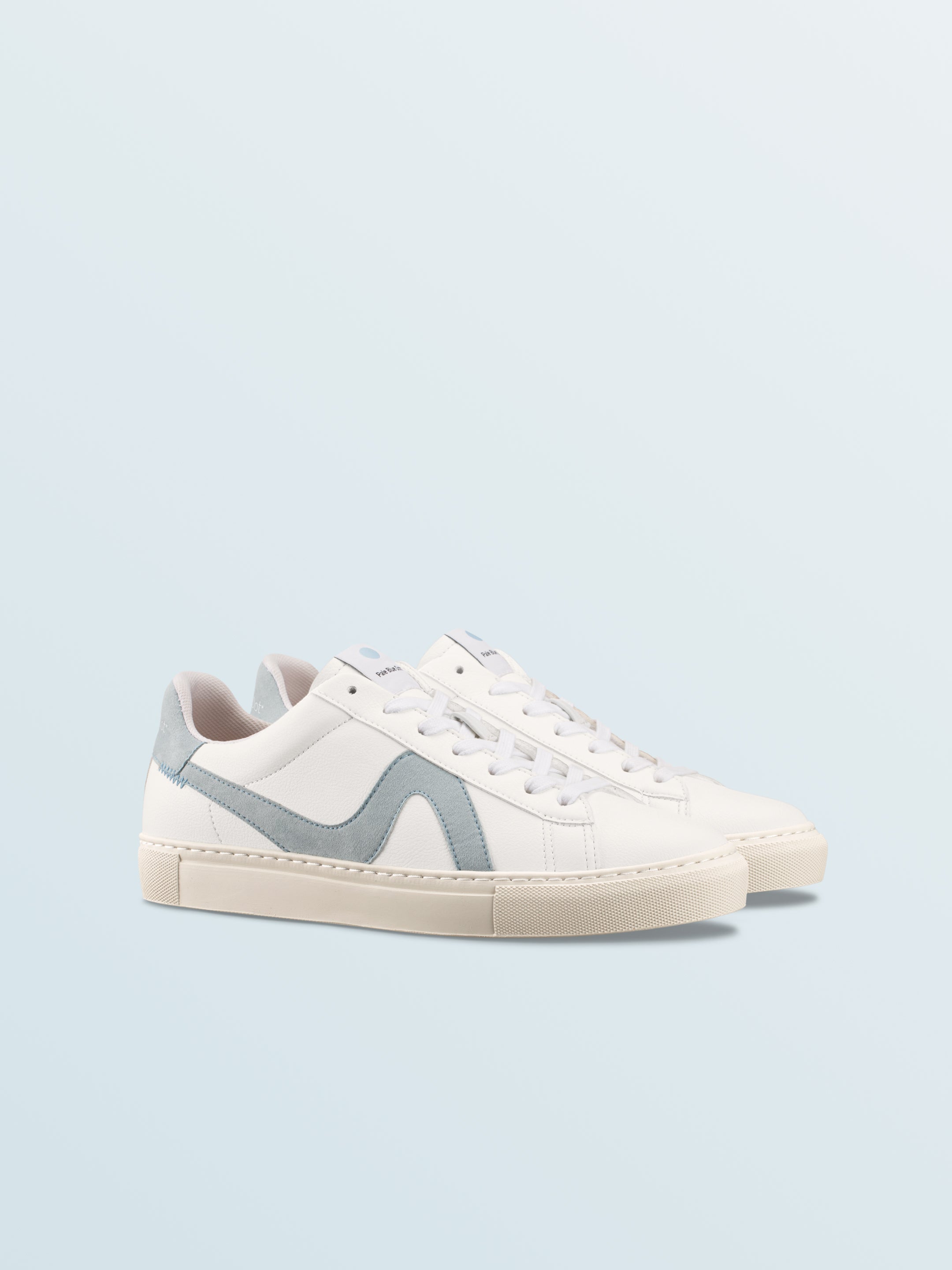 Vegan 01 Sneaker in Ocean